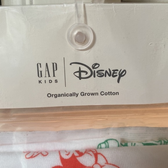 NWT Gap Kids 2 piece short sleeve PJ set. Snug fit size 6 - Picture 3 of 7